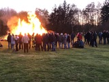 Traditionelles Maifeuer