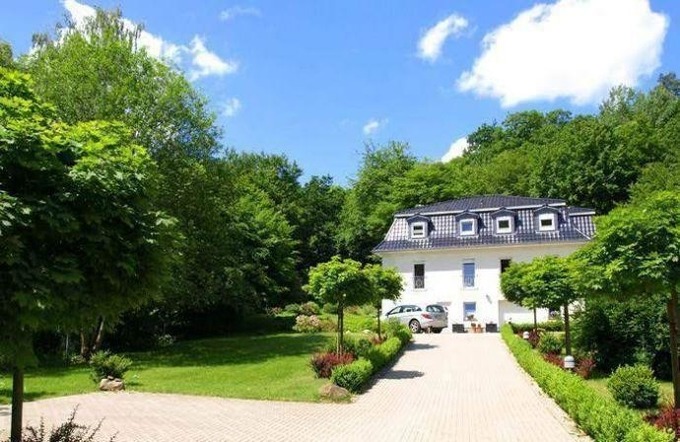 Weißes Haus am Kurpark, Fewo Bergblick Ferienwohnung  Bad Suderode