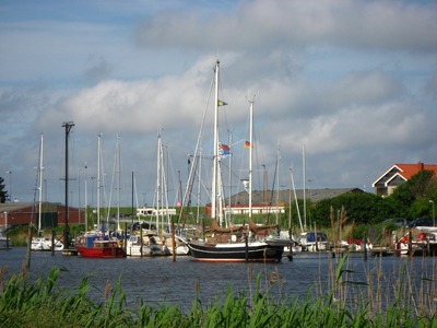 Foto 13 Ferienhaus Ostfriesland Carolinensiel Grietje I (rotes Haus links) (Objekt 85275) Nordsee