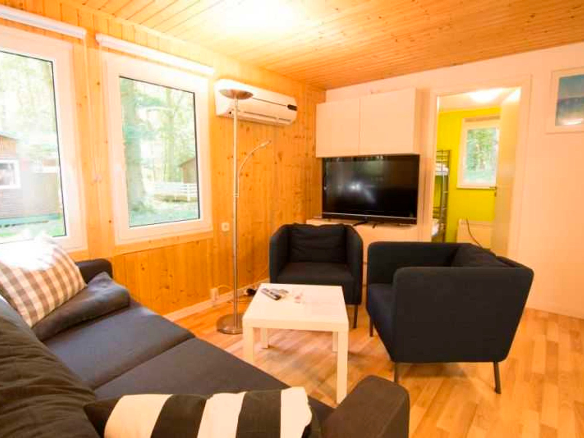 Ferienhaus 2 - Waldbungalow mit 2 Schlafzimmern Bungalow 