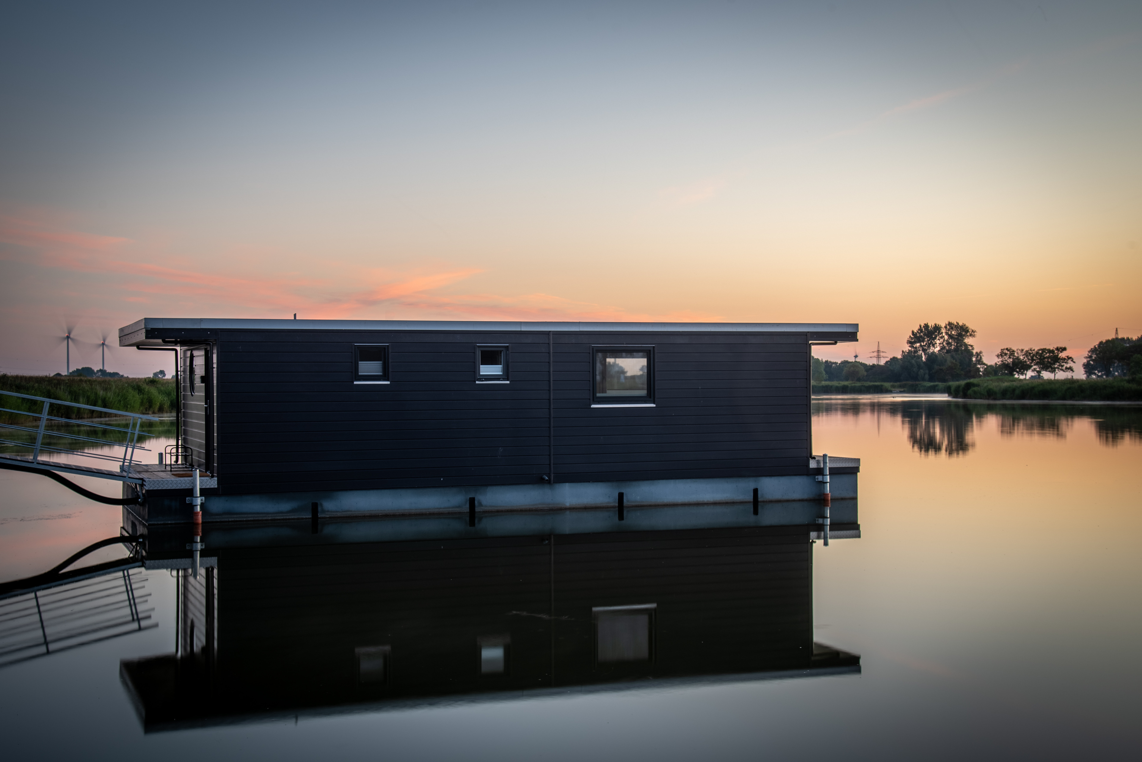 Outlets Hausboot Urlaub Nordsee Ferienwohnung Friesland