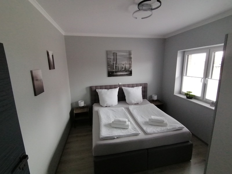 Foto 13 Ferienwohnung Ostfriesland Oldenburg & Umgebung Ferienhaus Devilina mit Sauna und Kamin am Harkebrügger See (Objekt 34919) Nordsee