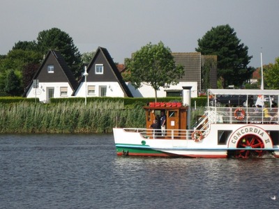 Foto 2 Ferienhaus Ostfriesland Carolinensiel Grietje II (blaues Haus rechts) (Objekt 92326) suchen