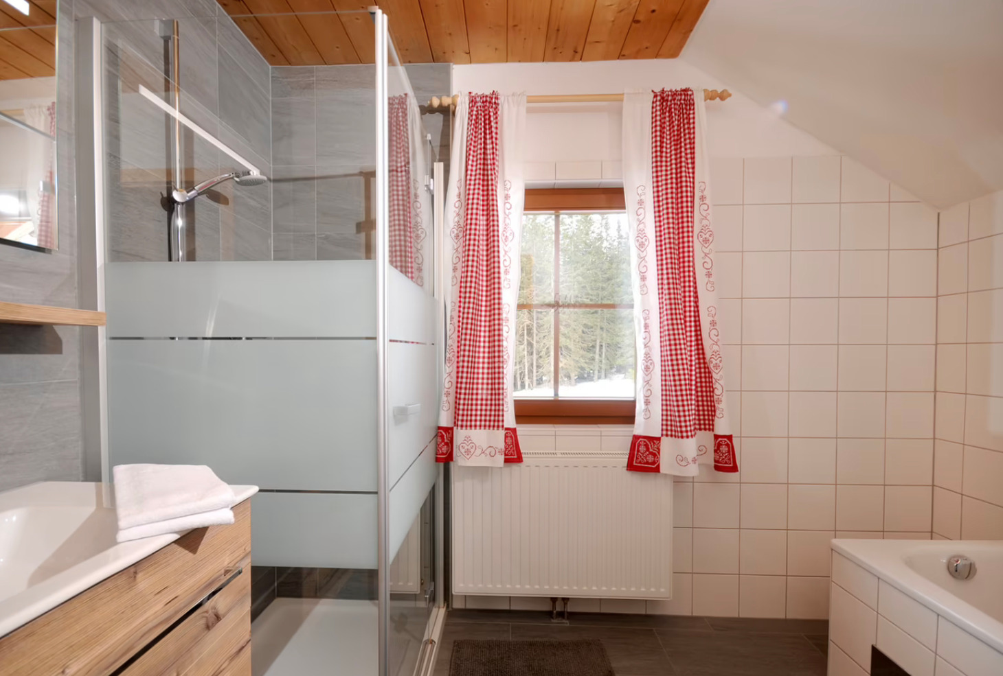 Berghütten im Ski- und Wandergebiet Katschberg by FeWo-Plan (KATS100) — Foto 22