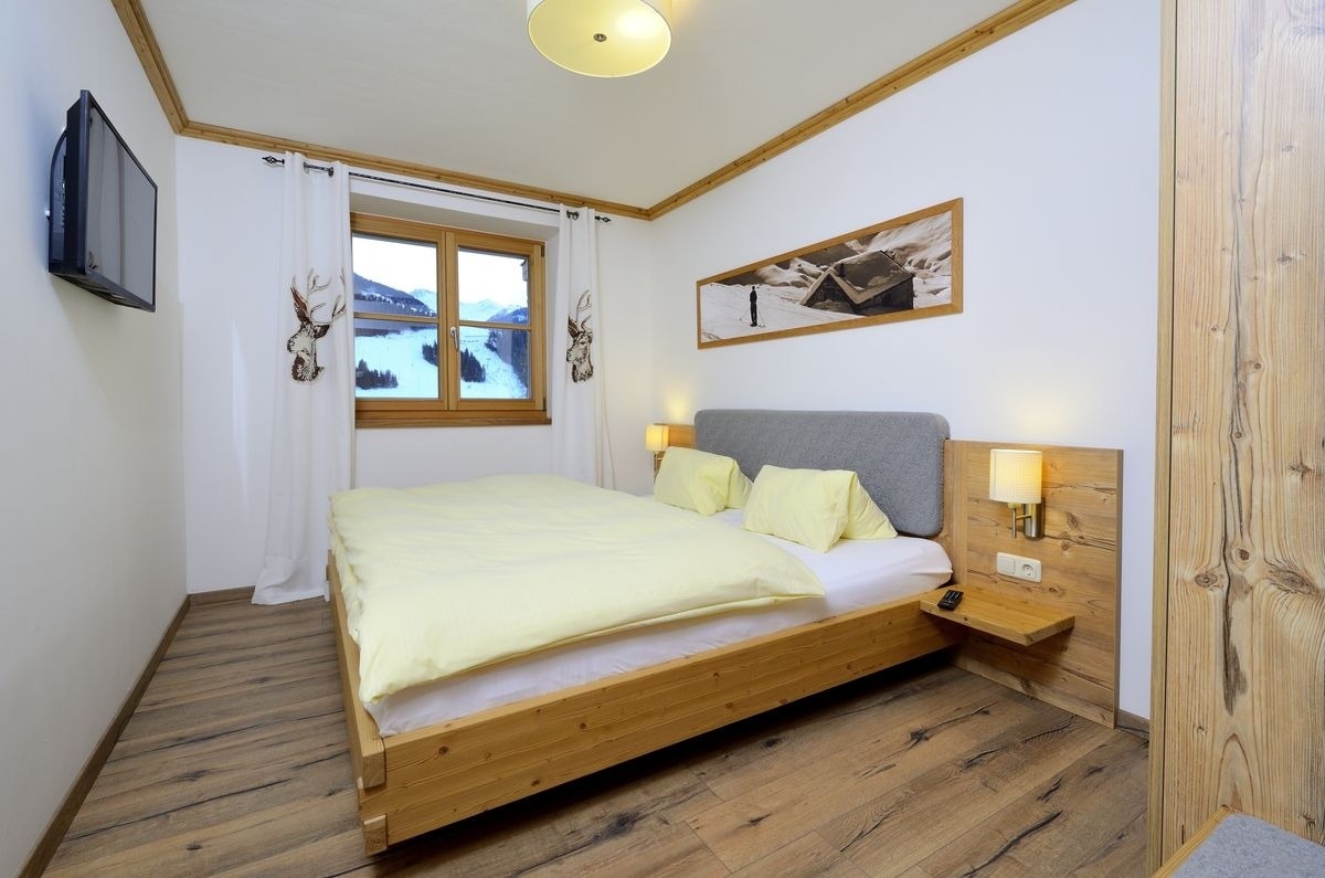 Bachgut Luxus Suite B – Bild 9