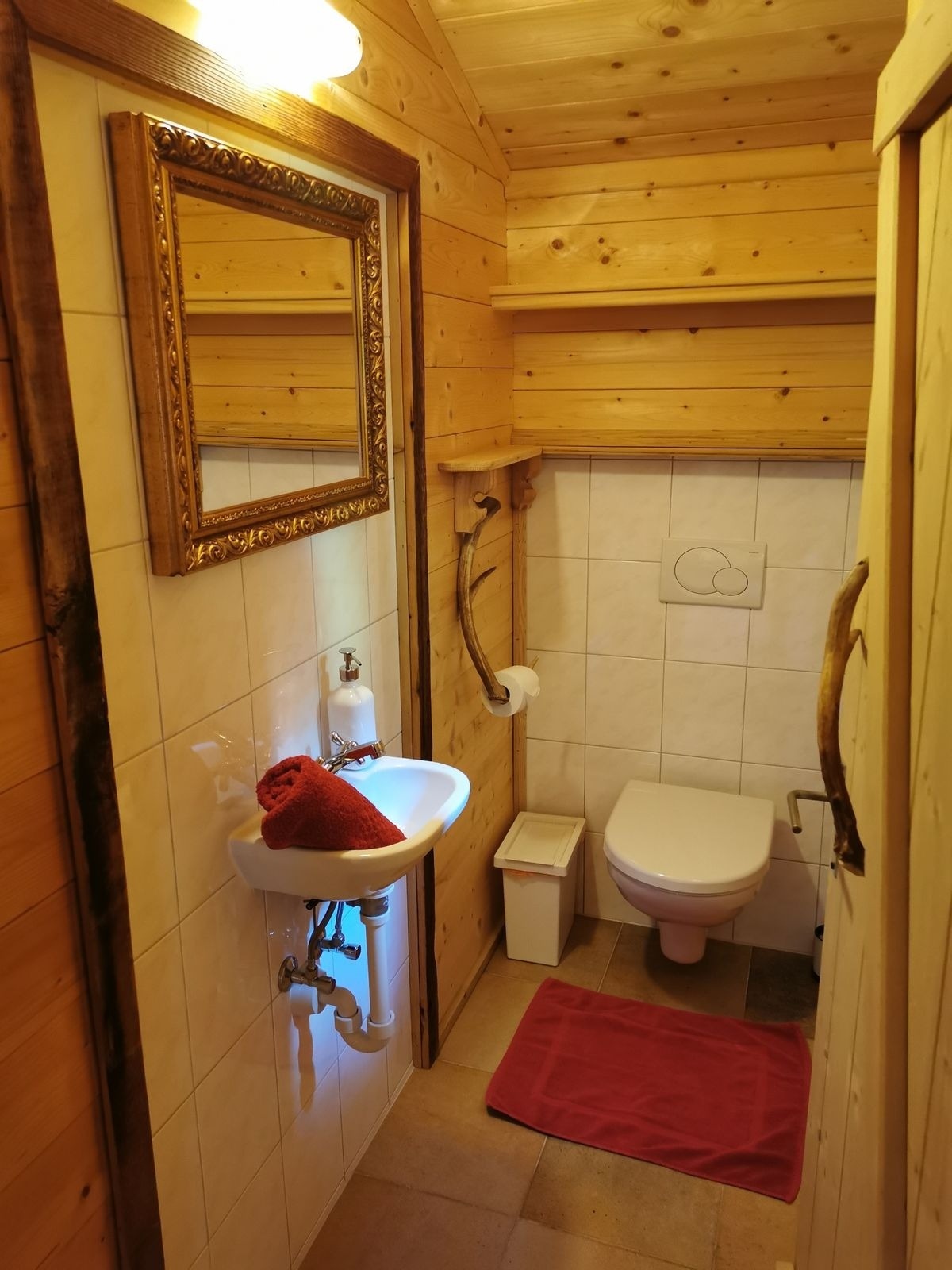 Hubertushütte — Foto 18