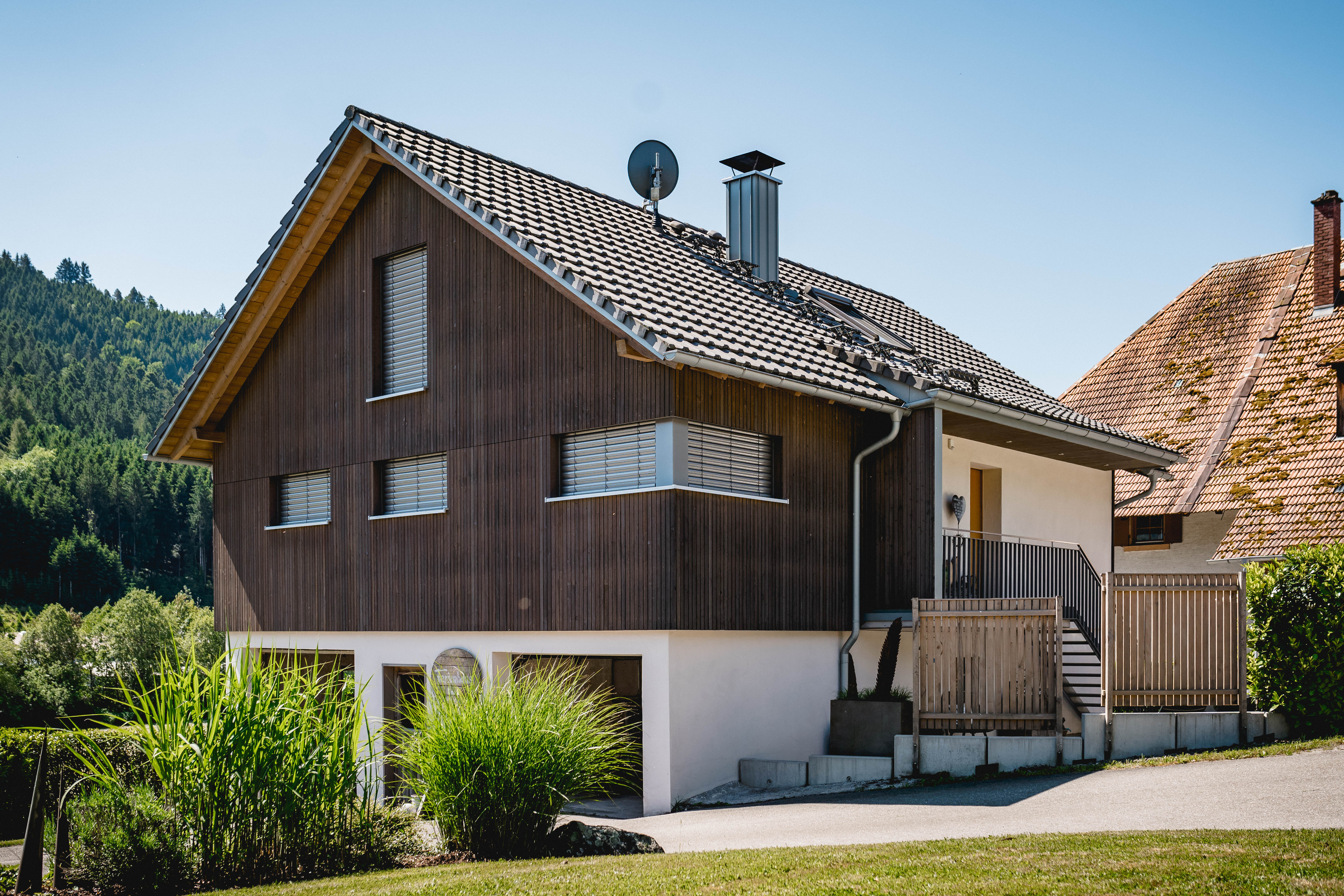 Moderne und ansprechende Ferienwohnung KINAST 2 (HOST111) by FeWo-PLAN im Herzen des Schwarzwaldes – Bild 2