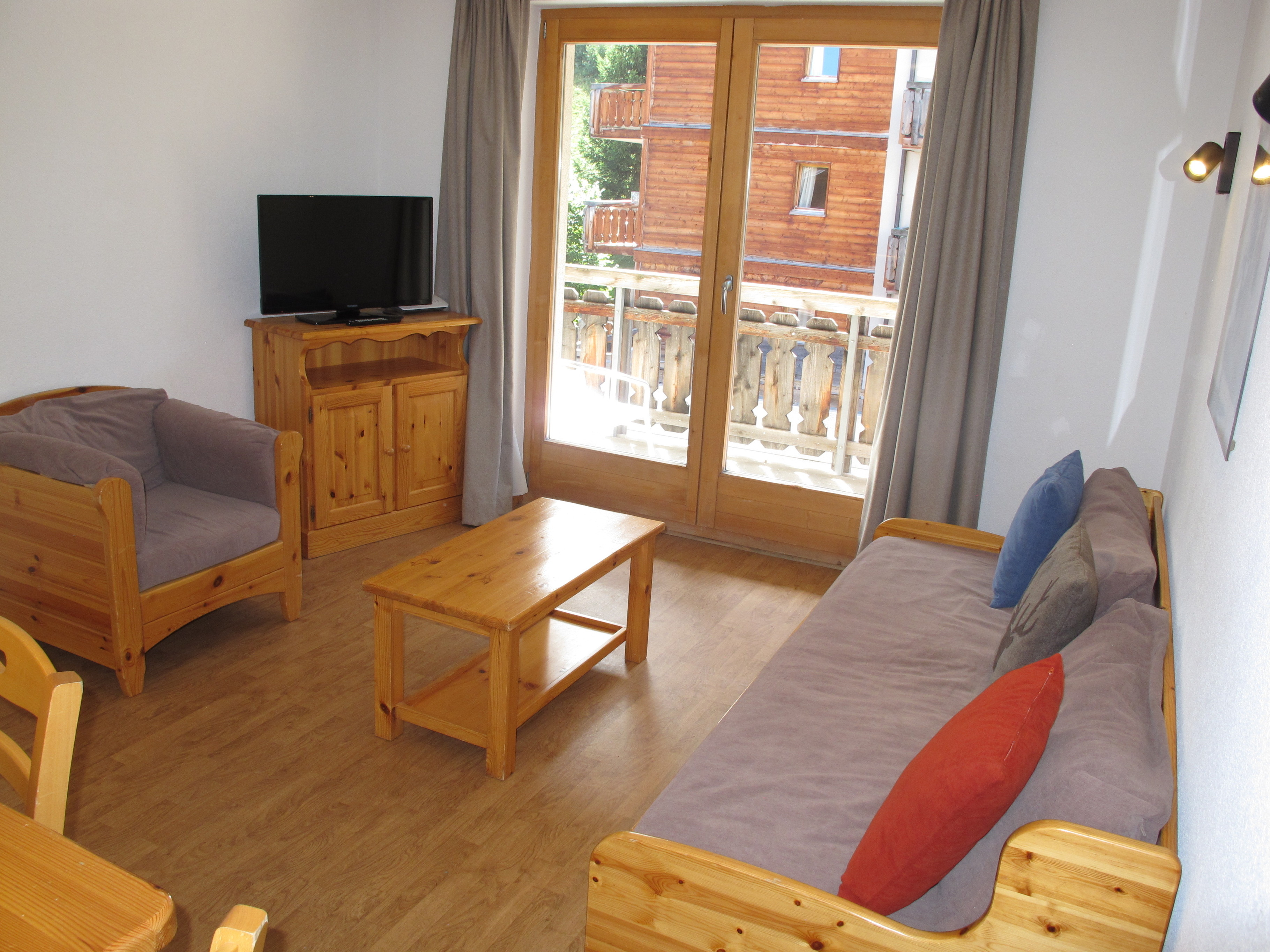 Wohnung ATTELAS (NEND199) Ski in and Ski out – Bild 4
