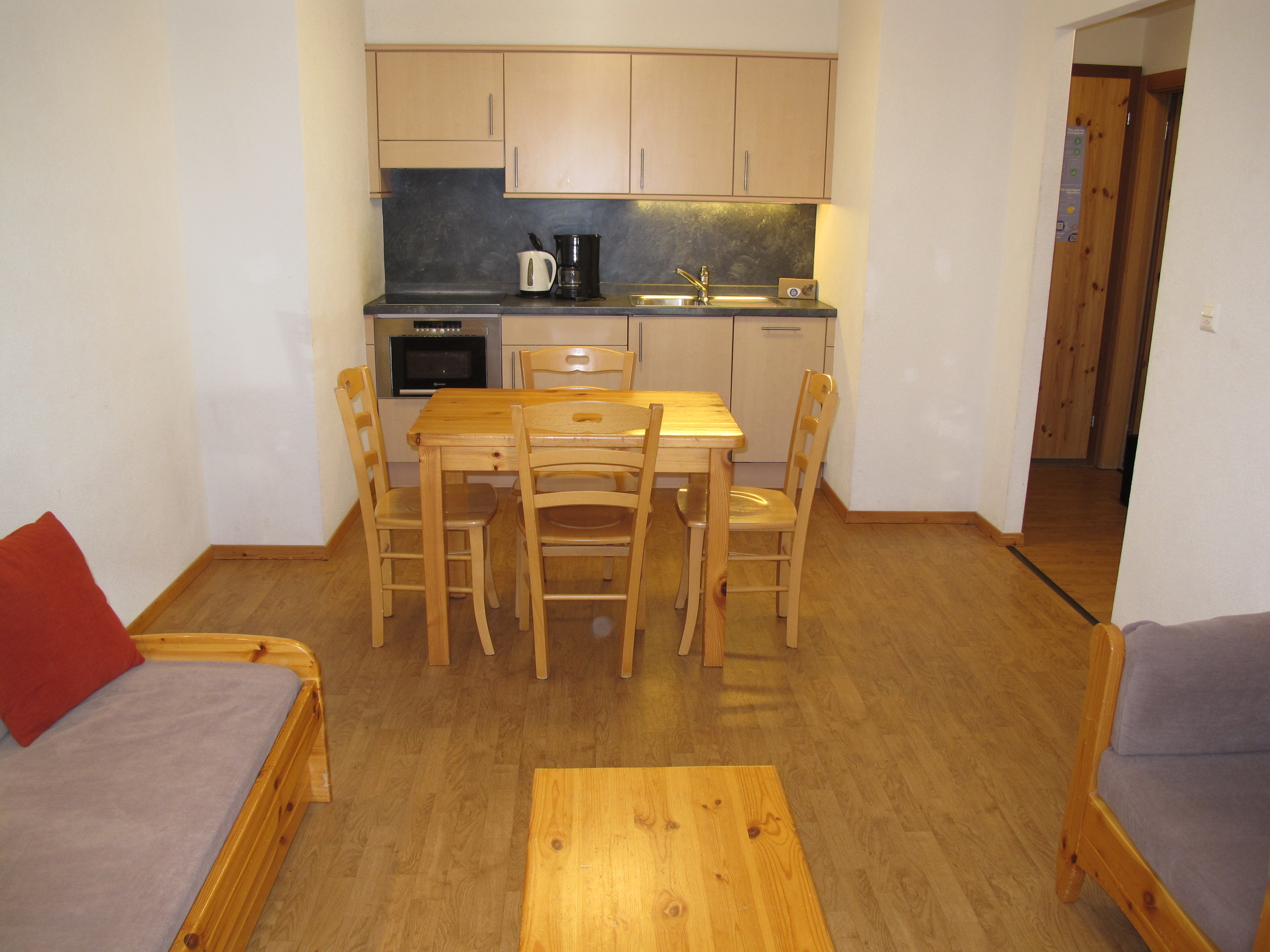 Wohnung ATTELAS (NEND199) Ski in and Ski out – Bild 9
