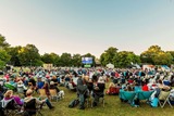 Liveübertragung des Sommertheaters