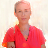 Der Weg der Bienenfrau - Lesung mit Agnes J. Flüge