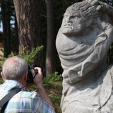 Der Skulptur auf der Spur